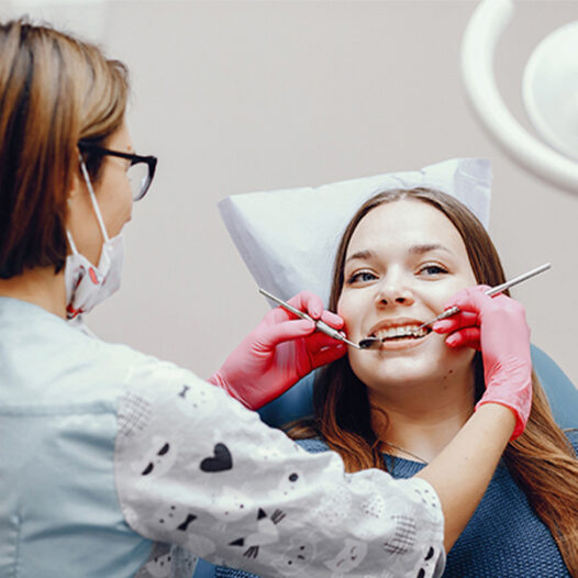 How Dental Bonding in Richmond Hill Can Instantly Improve Your Smile