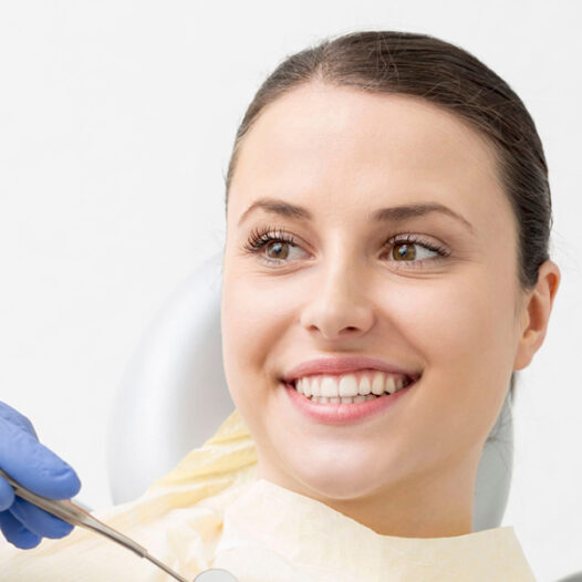 How Richmond Hill Dentists Use Custom Dental Bridges to Instantly Restore Your Smile